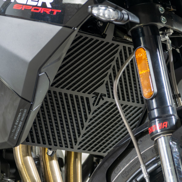 Pyramid Plastics Pyramid radiator guard | matte black | triumph tiger sport 800 2025>current